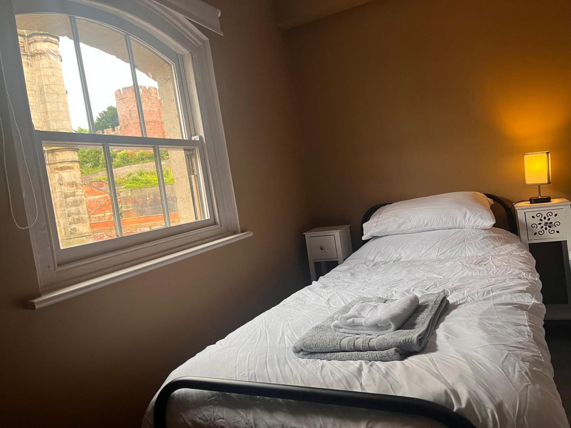 Tumbledown Hotel 4*